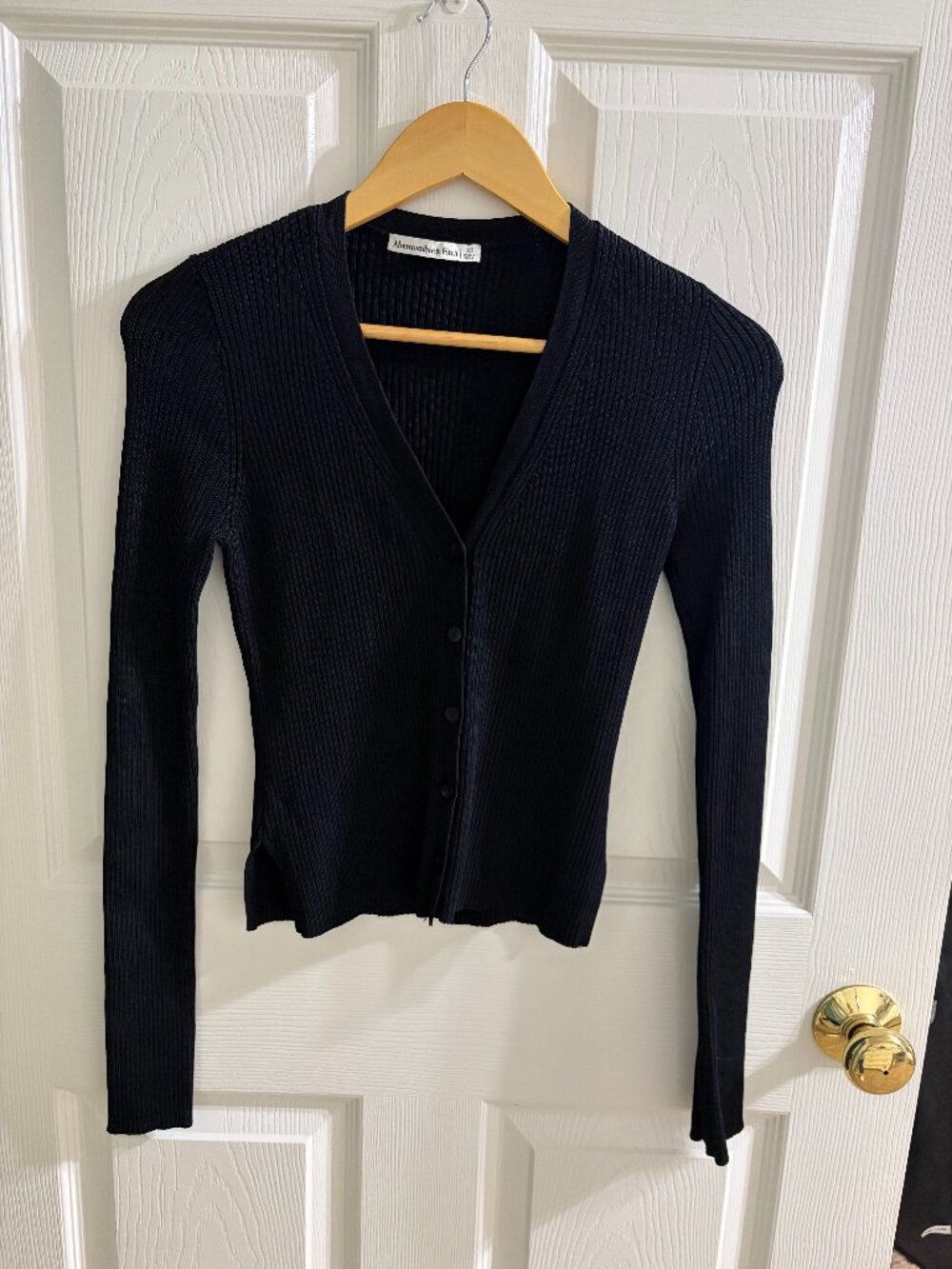 Abercrombie & Fitch V-Neck Cardigan - Black